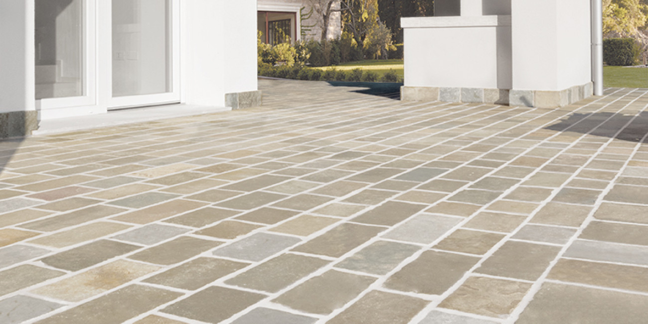 Goya Natural Stone running paving (15 cm)