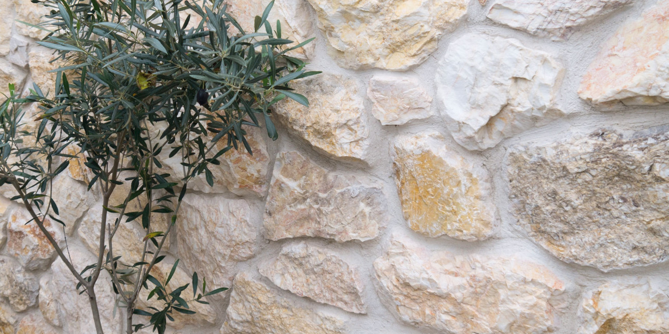 Pietra Naturale Battista Roccia