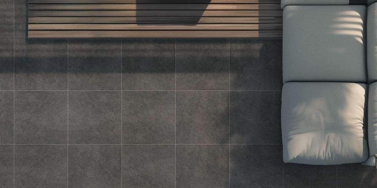 Naos Noir Full Body